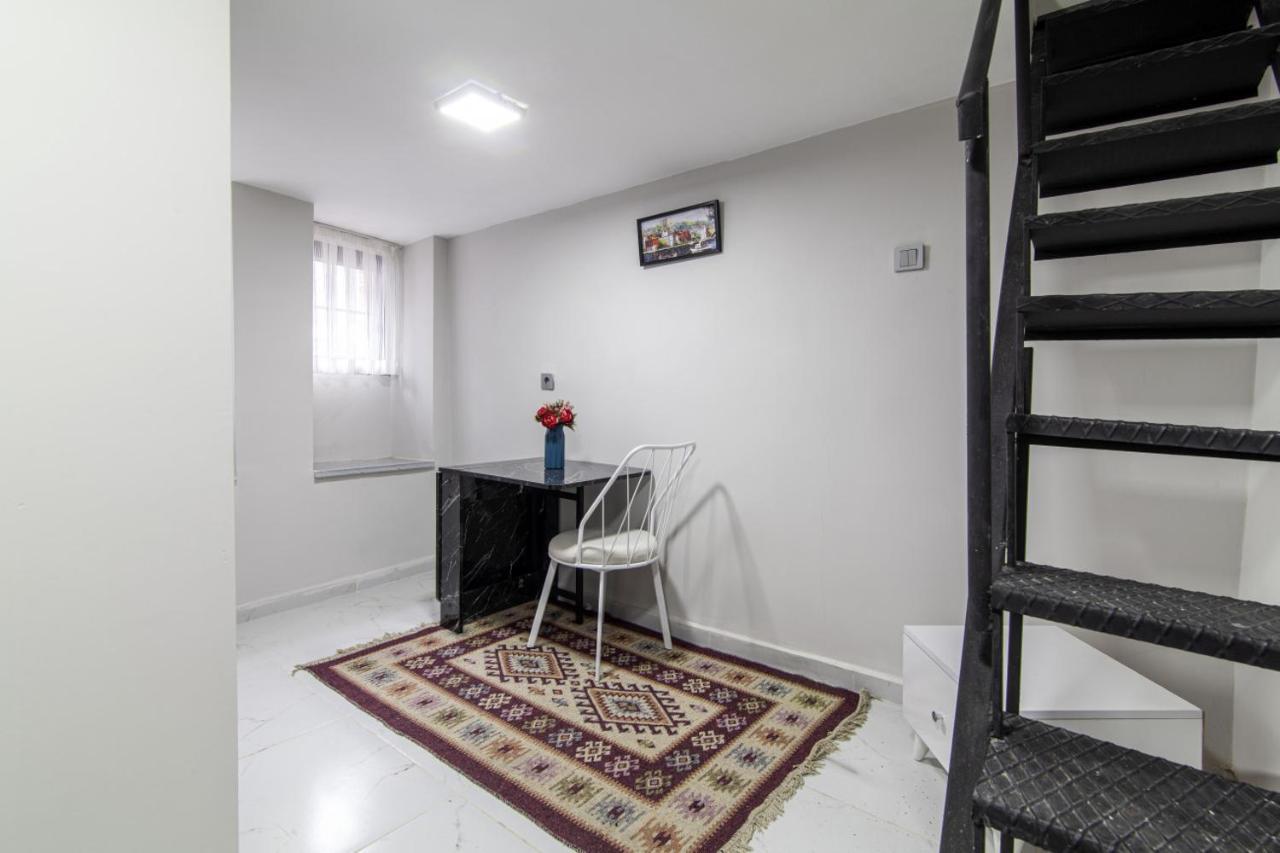 Апартаменты Modern Flat In The Heart Of Beyoglu Стамбул Экстерьер фото